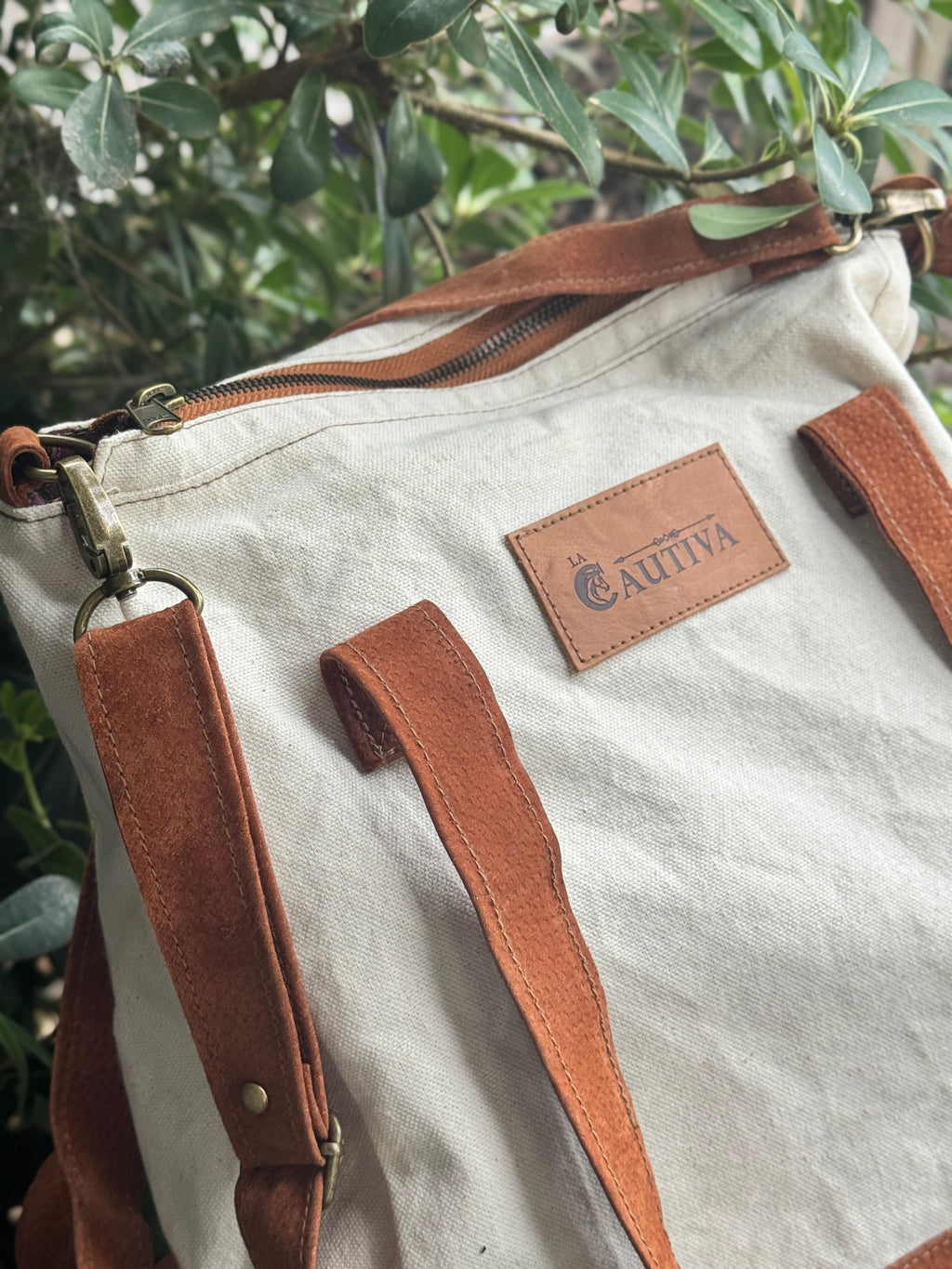 Cartera Tropera