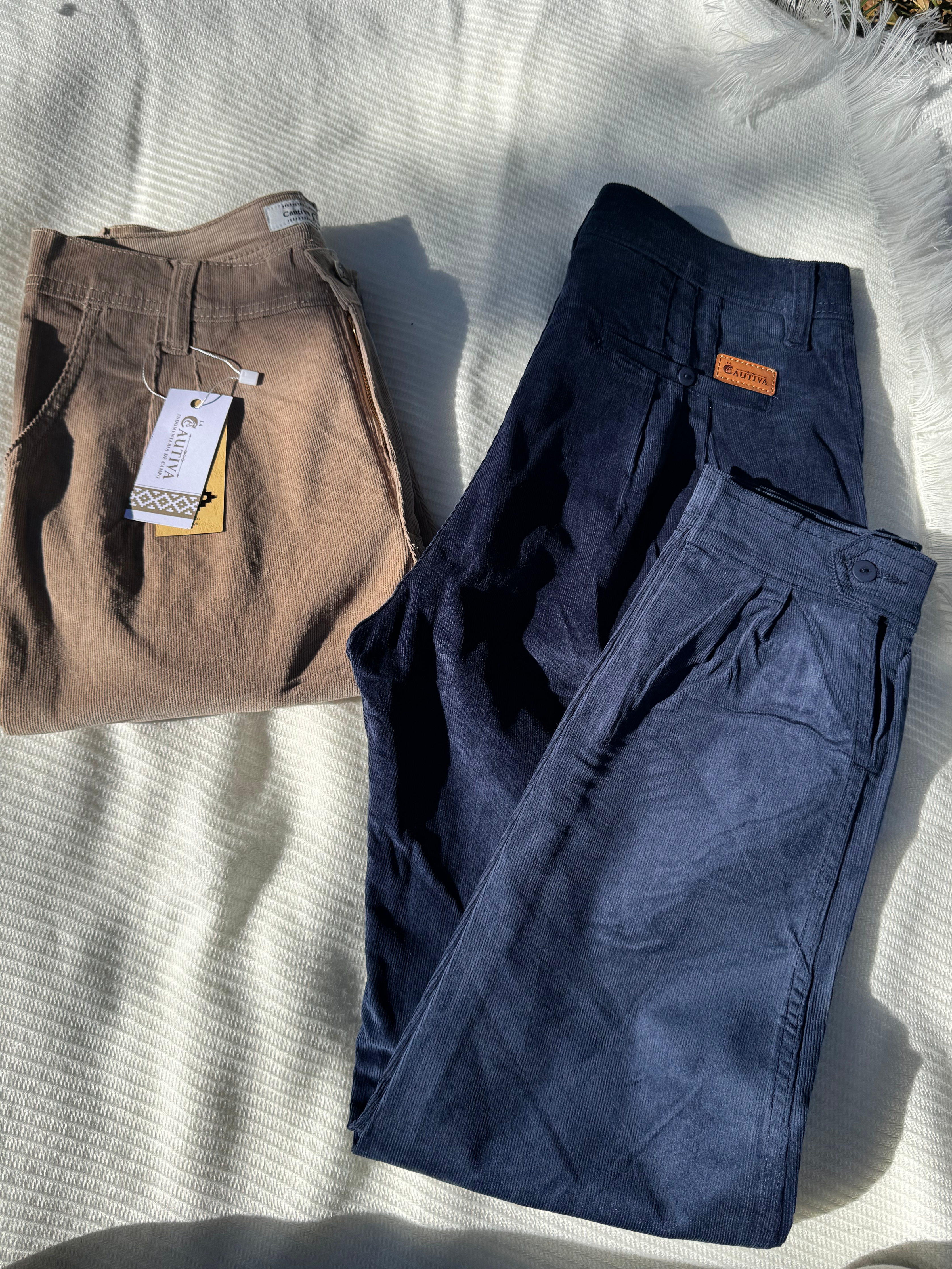 Bombacha de Pana Unisex - Estilo Clásico y Confort para Todos