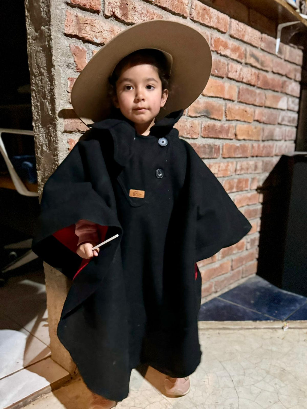 Ponchos de neopreno para Niños – Estilo y Calidez para los Pequeños