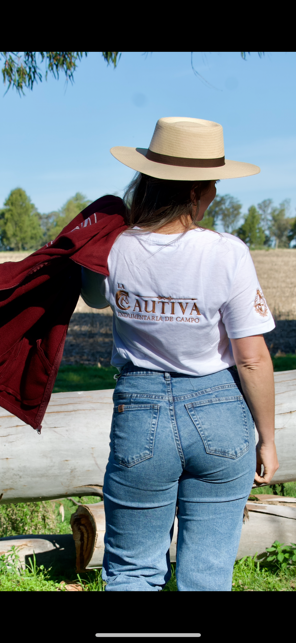 Remera Escudo (unisex)