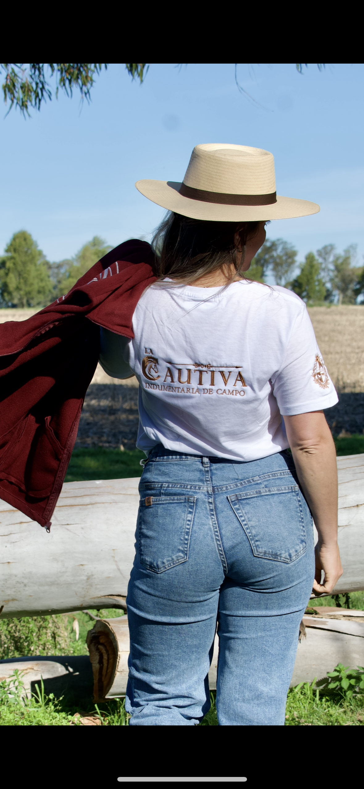 Remera Escudo (unisex)