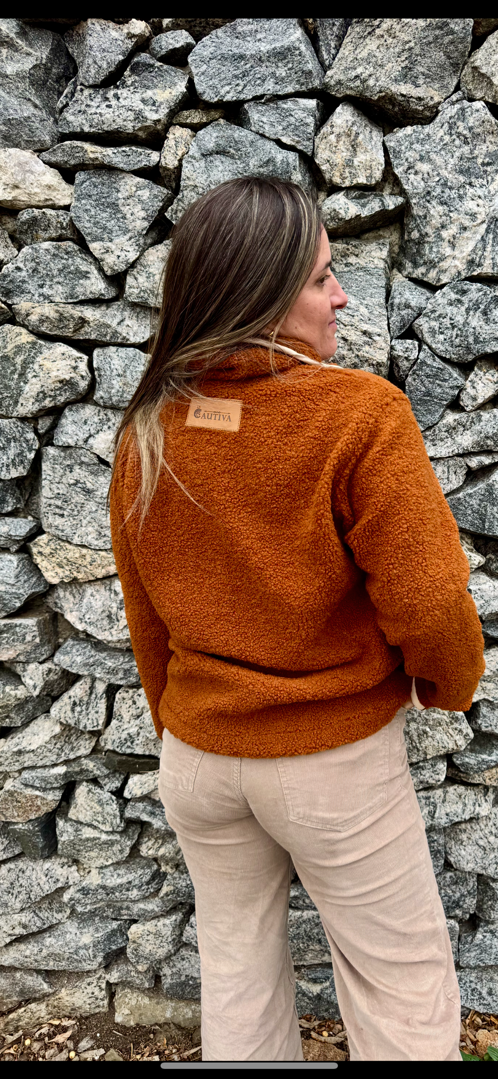 Buzo Cielo Criollo-abrigo y estilo para cada ocasión.