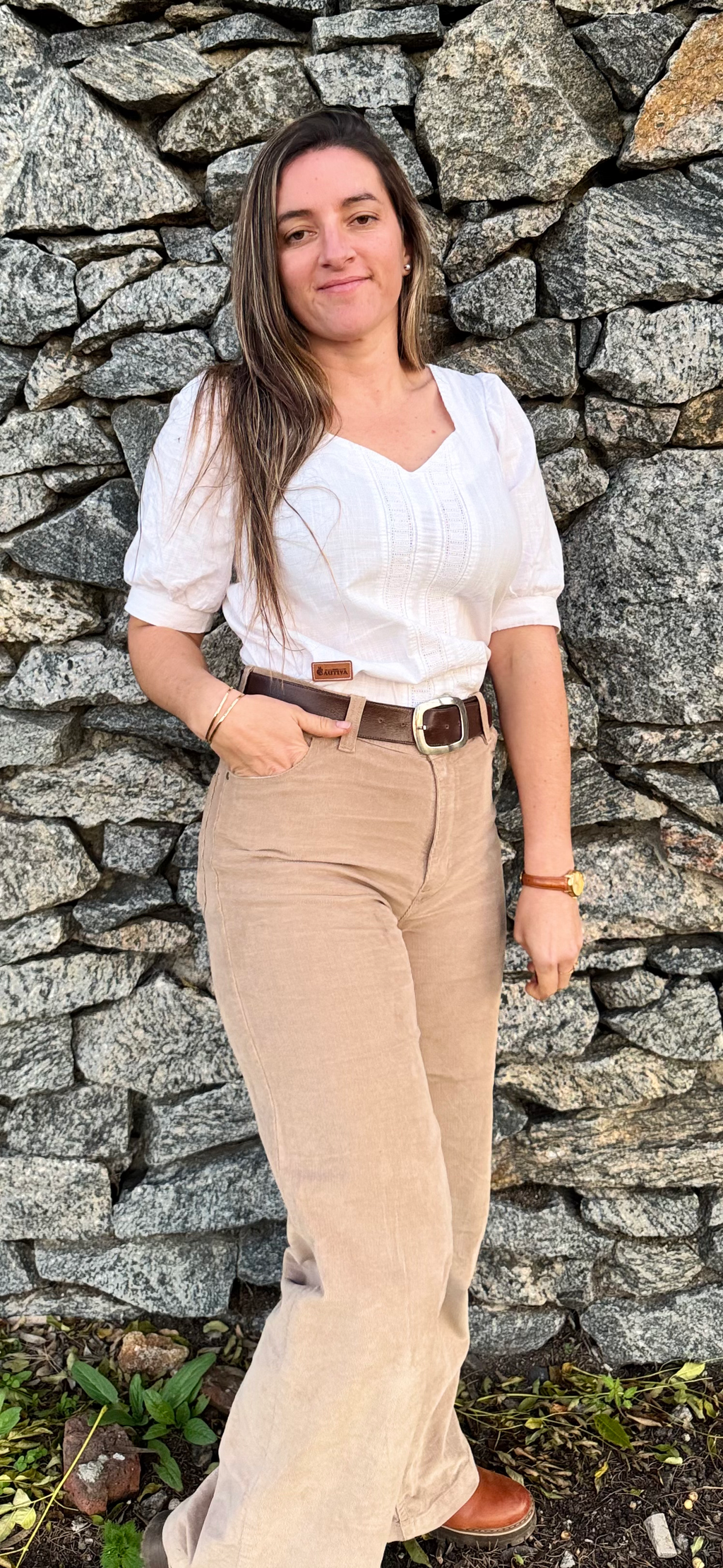 Pantalon Quebracho wide leg de La Cautiva- Estilo y comodidad. Elastizados